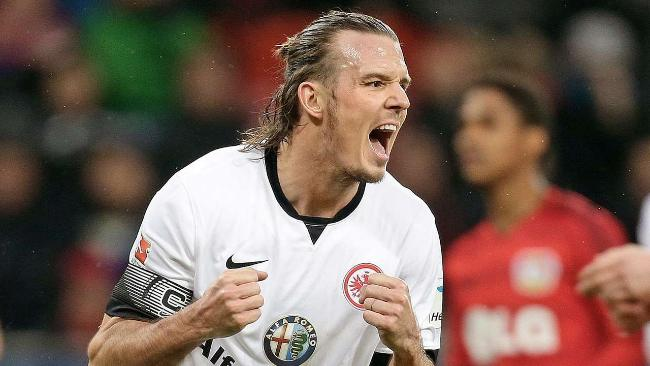 成了鲜明对 成了鲜明对