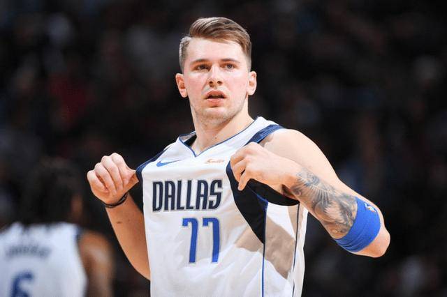 靠核心球员 靠核心球员