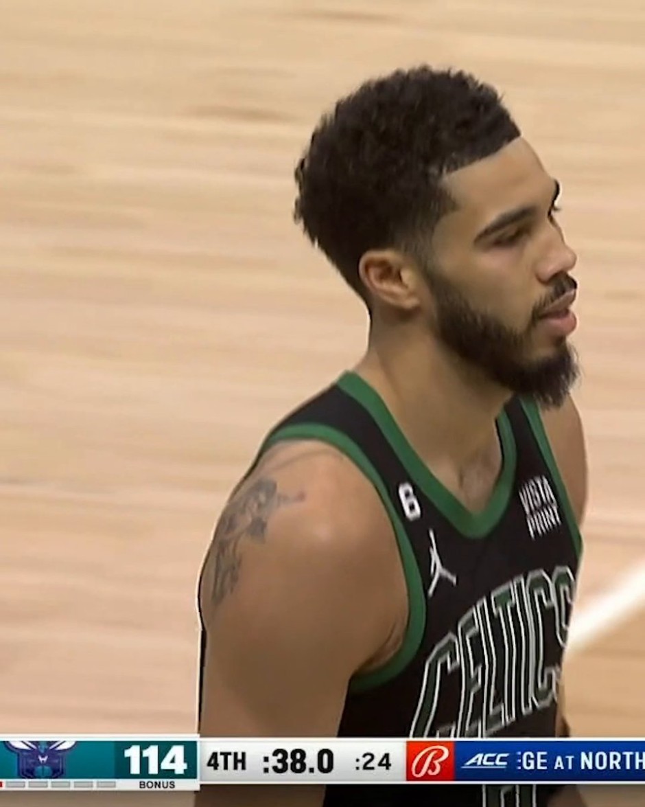 星凭借其独 星凭借其独